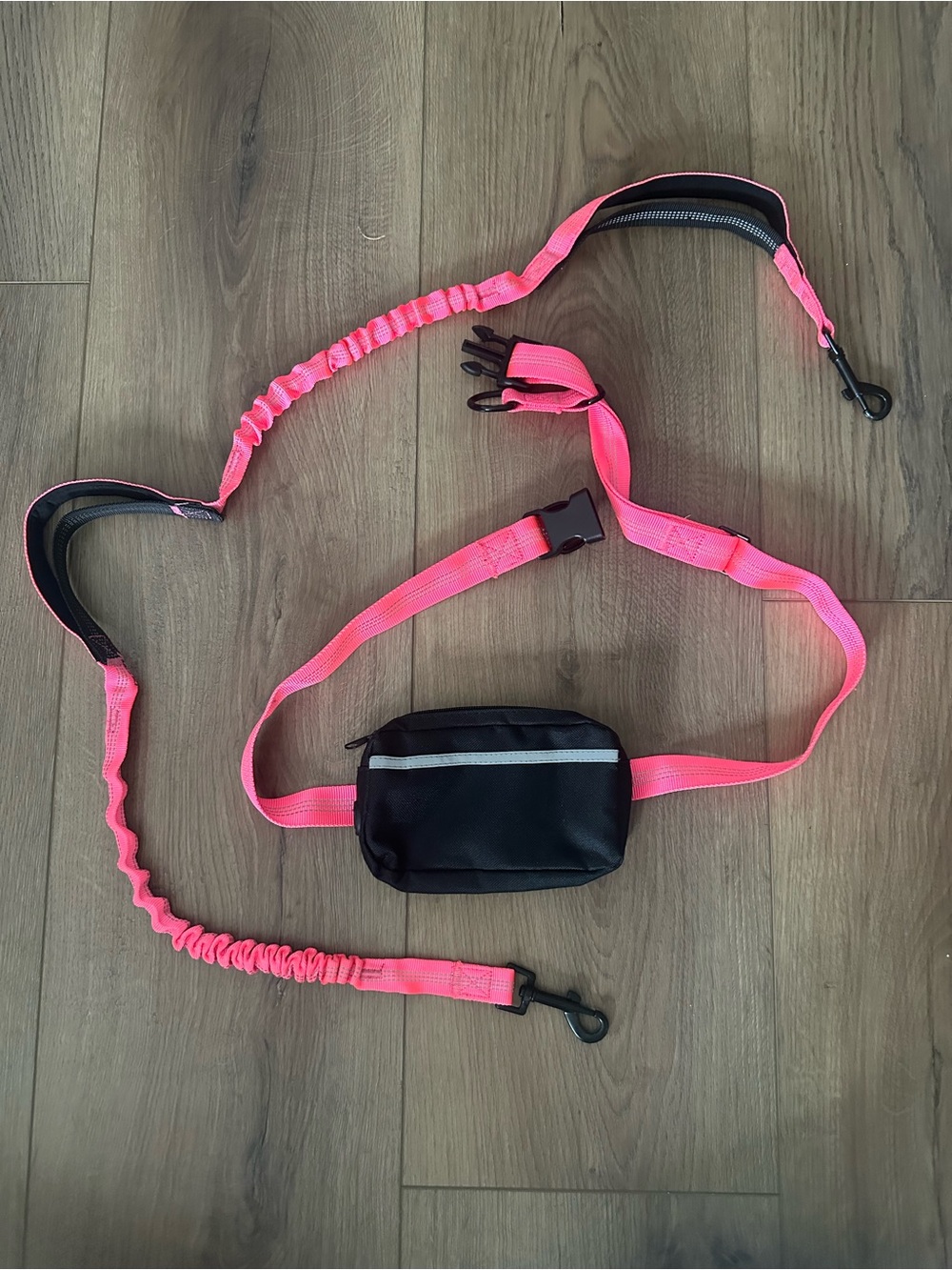 Hands-Free Dog Leash with Zipper Pouch – Pink, Medium (8–25 lbs)
